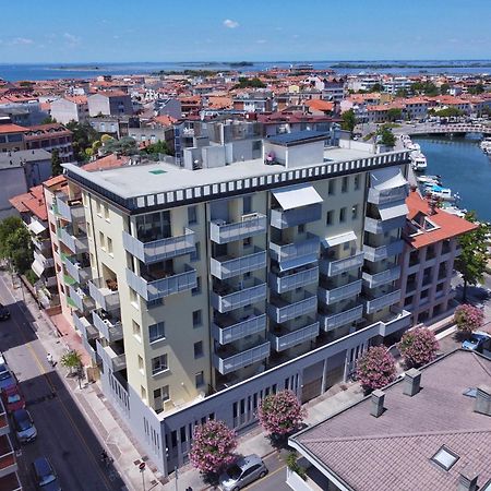 Residence Hotel Hungaria Grado Buitenkant foto