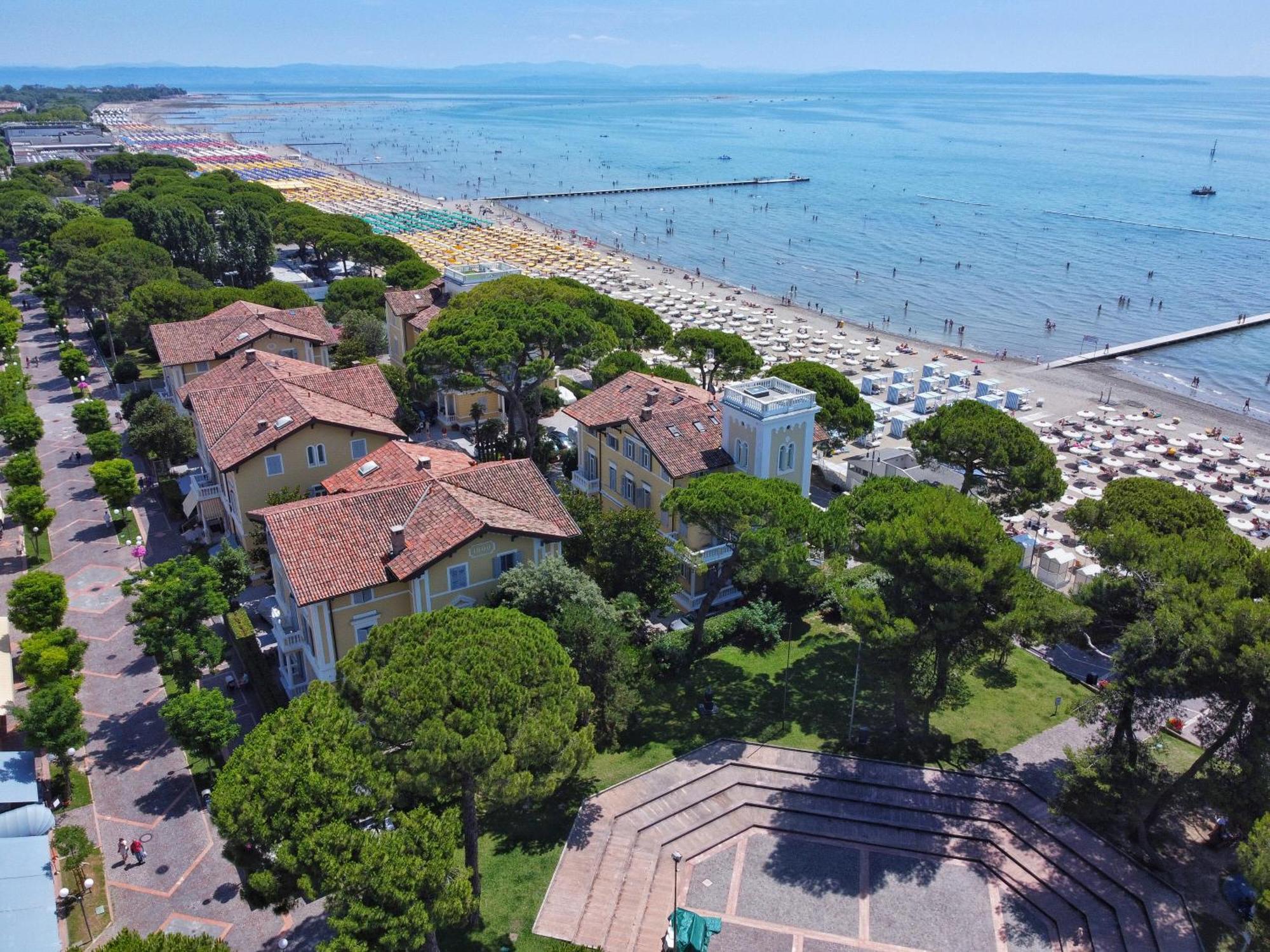 Residence Hotel Hungaria Grado Buitenkant foto