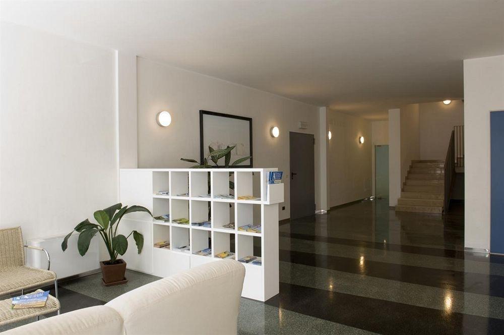 Residence Hotel Hungaria Grado Buitenkant foto